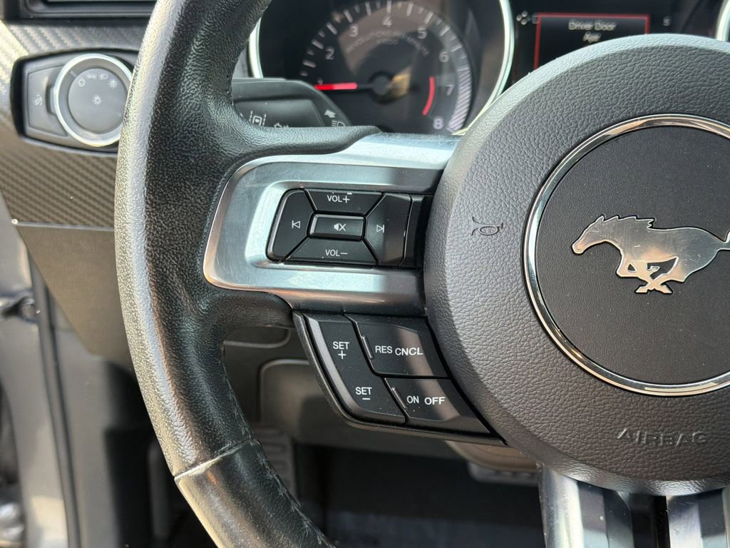 Used 2021 Ford Mustang Coupe image 20