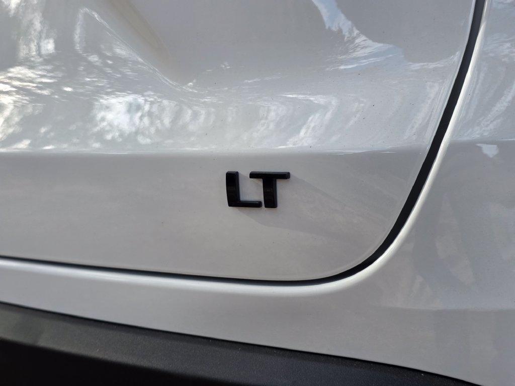 New 2026 Chevrolet Trax LT w/ Midnight Edition FWD image 24