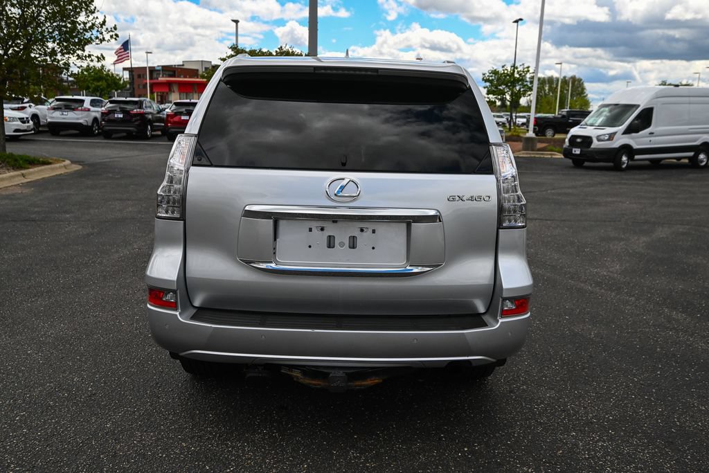 Used 2017 Lexus GX 460 Premium w/ Premium Package AWD/4WD image 5