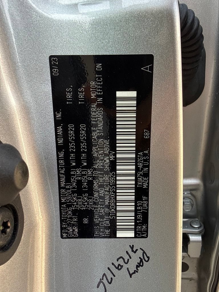 Used 2023 Toyota Highlander Limited AWD/4WD image 26