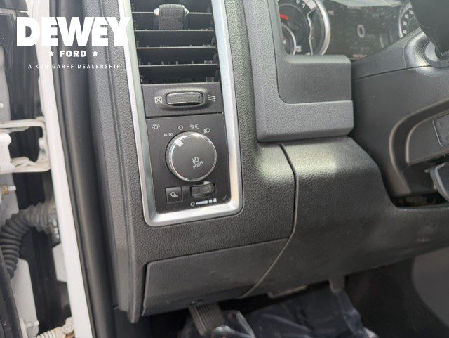 Used 2016 RAM 1500 Big Horn AWD/4WD image 13