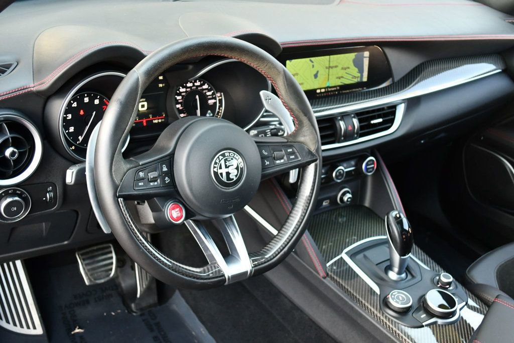 Used 2018 Alfa Romeo Stelvio Quadrifoglio w/ Driver Assist Dynamic Package image 13