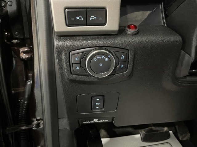Used 2018 Ford F250 Lariat image 12