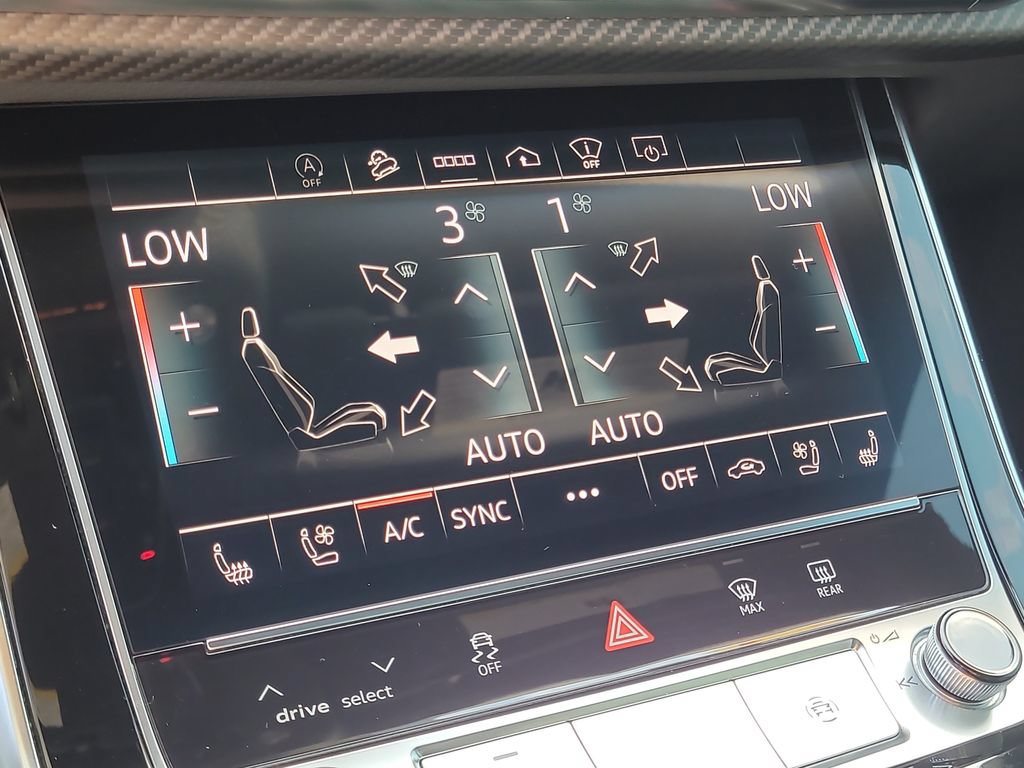 Used 2022 Audi RS Q8 AWD/4WD image 26