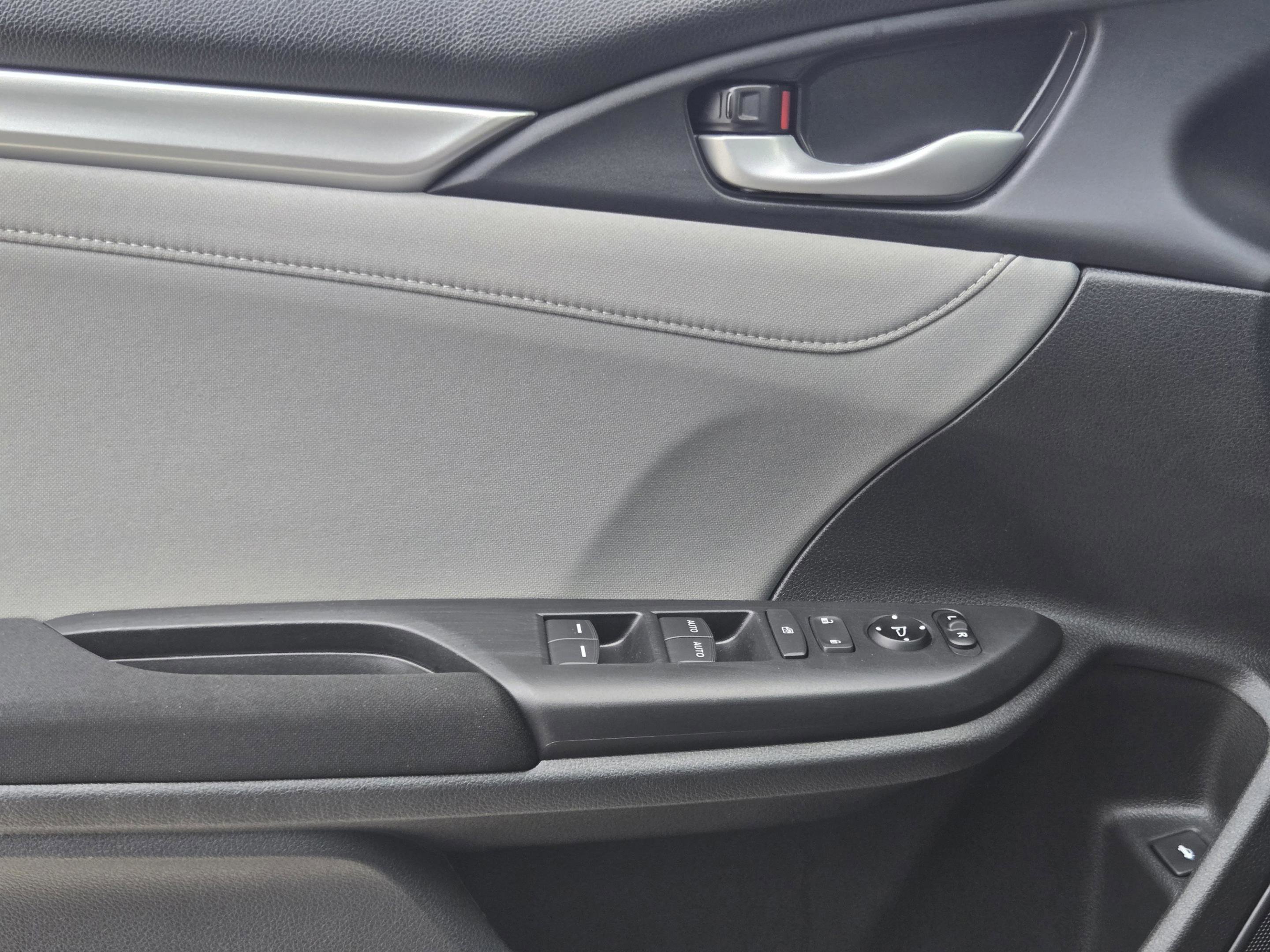 Used 2020 Honda Civic EX image 19