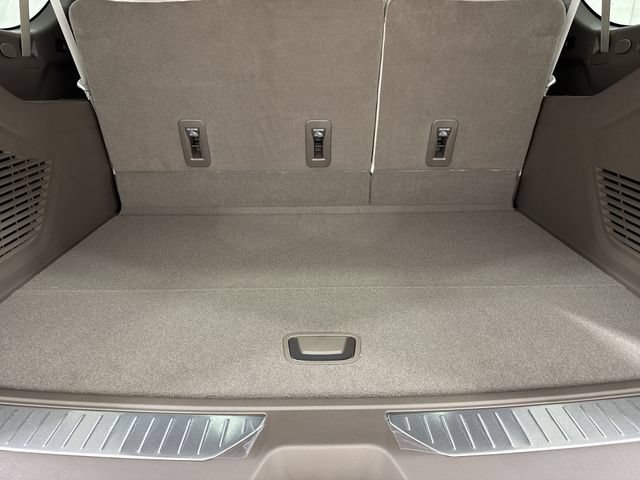 New 2026 GMC Yukon XL Denali w/ Denali Reserve Package RWD image 27