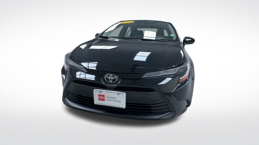 Certified 2024 Toyota Corolla LE FWD image 4