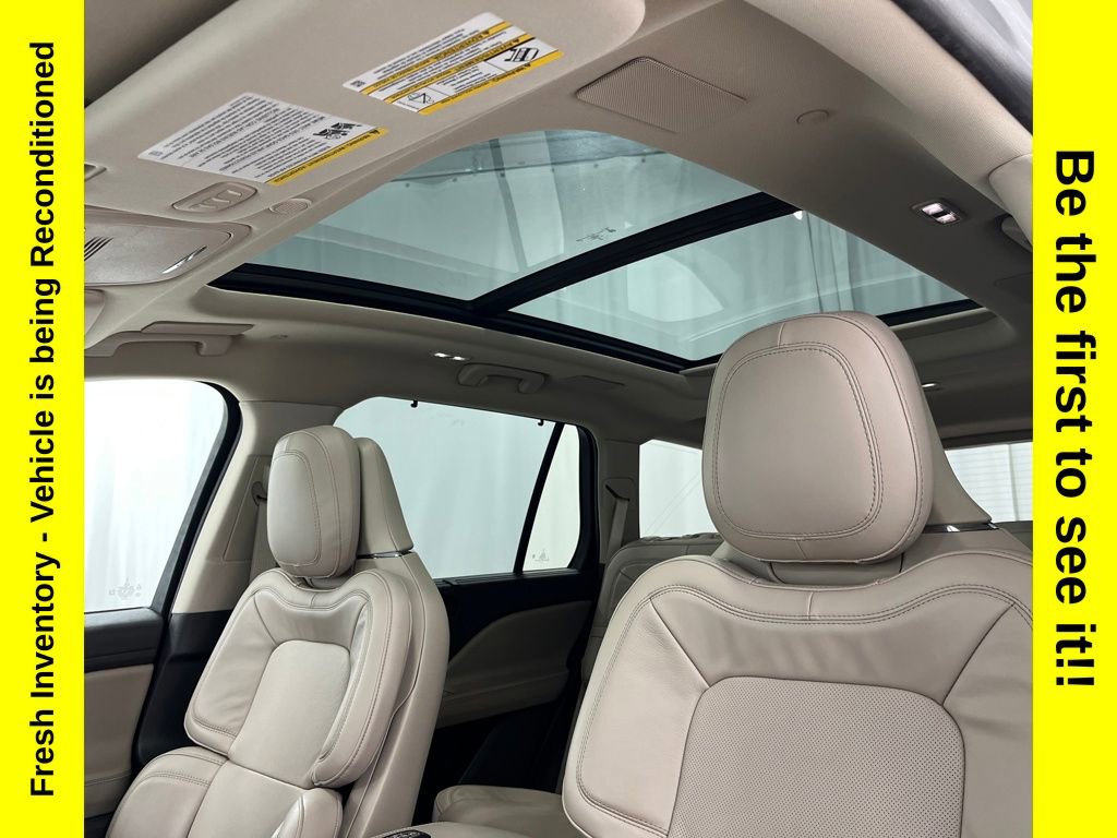 Used 2023 Lincoln Aviator Reserve w/ Equipment Group 201A image 21