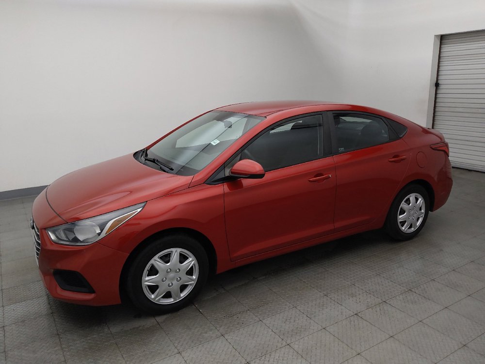 Used 2019 Hyundai Accent SE FWD image 2