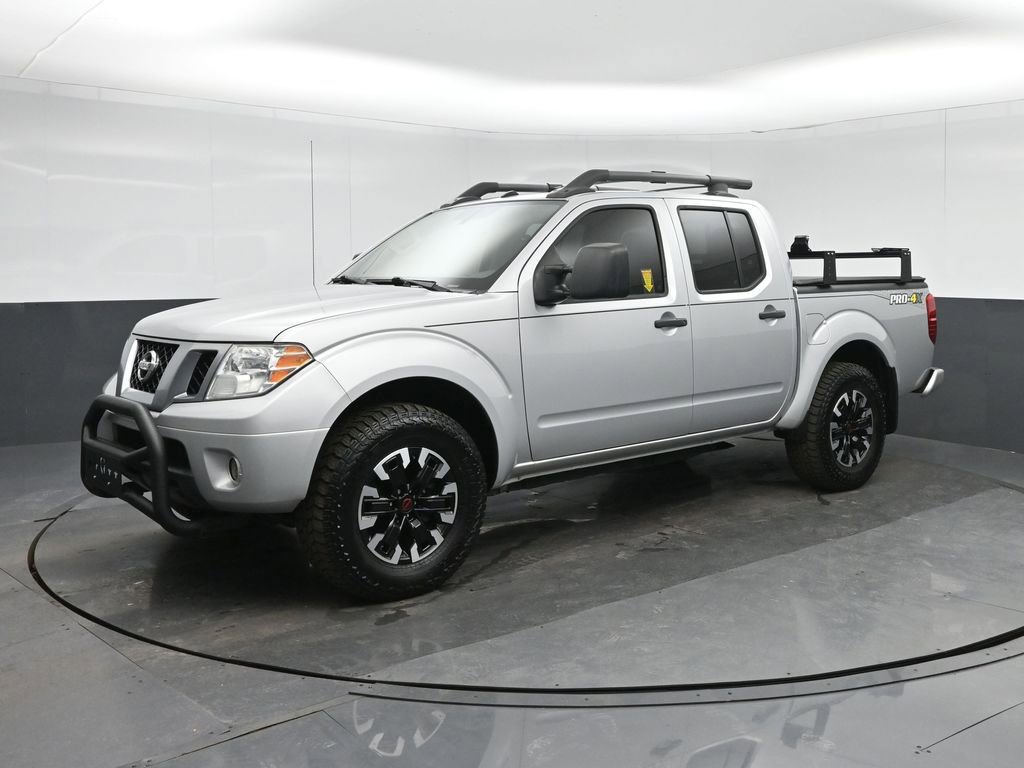 Used 2021 Nissan Frontier PRO-4X w/ Pro-4x Utility Package image 3