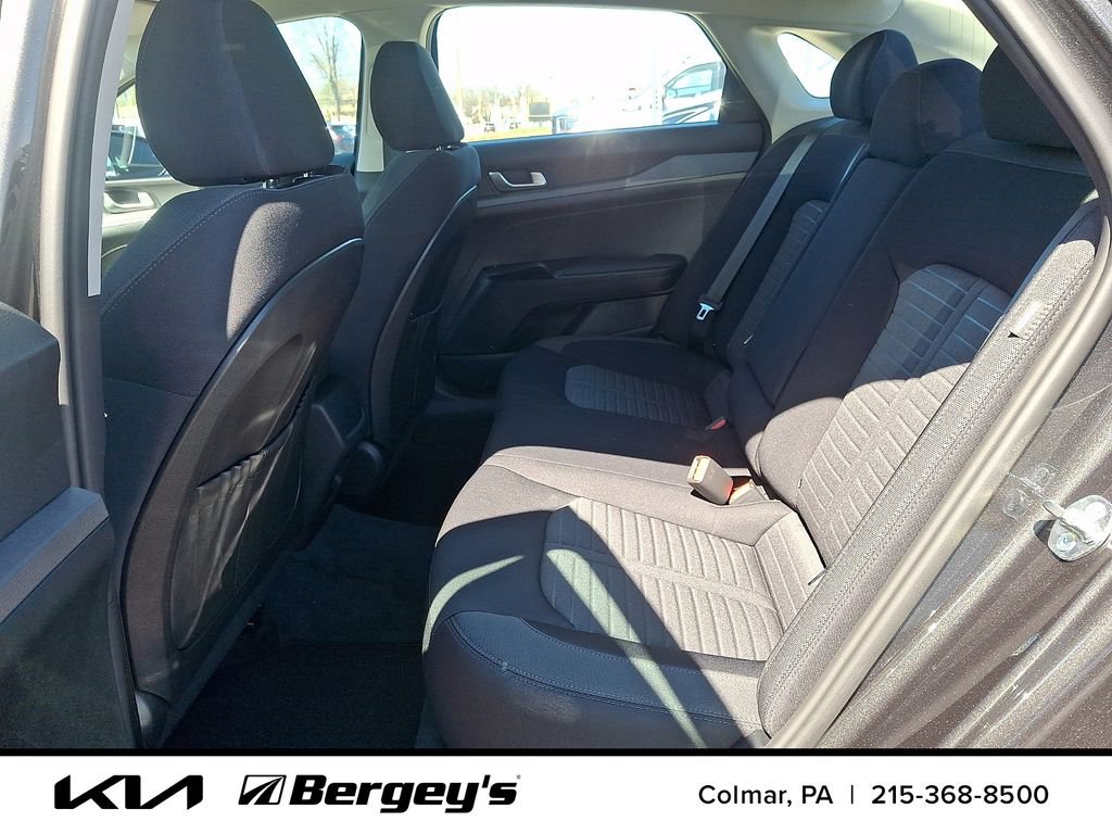 New 2026 Kia K5 LXS FWD image 8