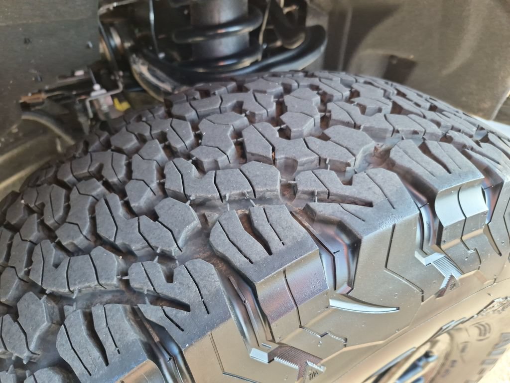 Used 2025 Ford Bronco Raptor AWD/4WD image 17