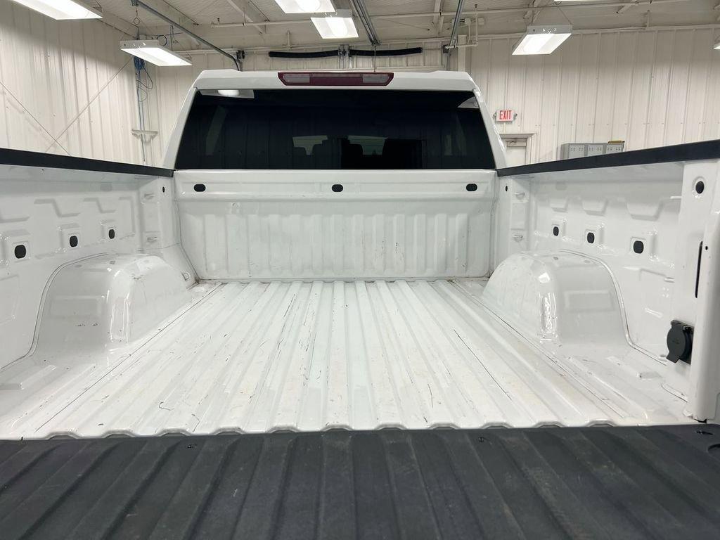 Used 2023 Chevrolet Silverado 1500 Custom image 23
