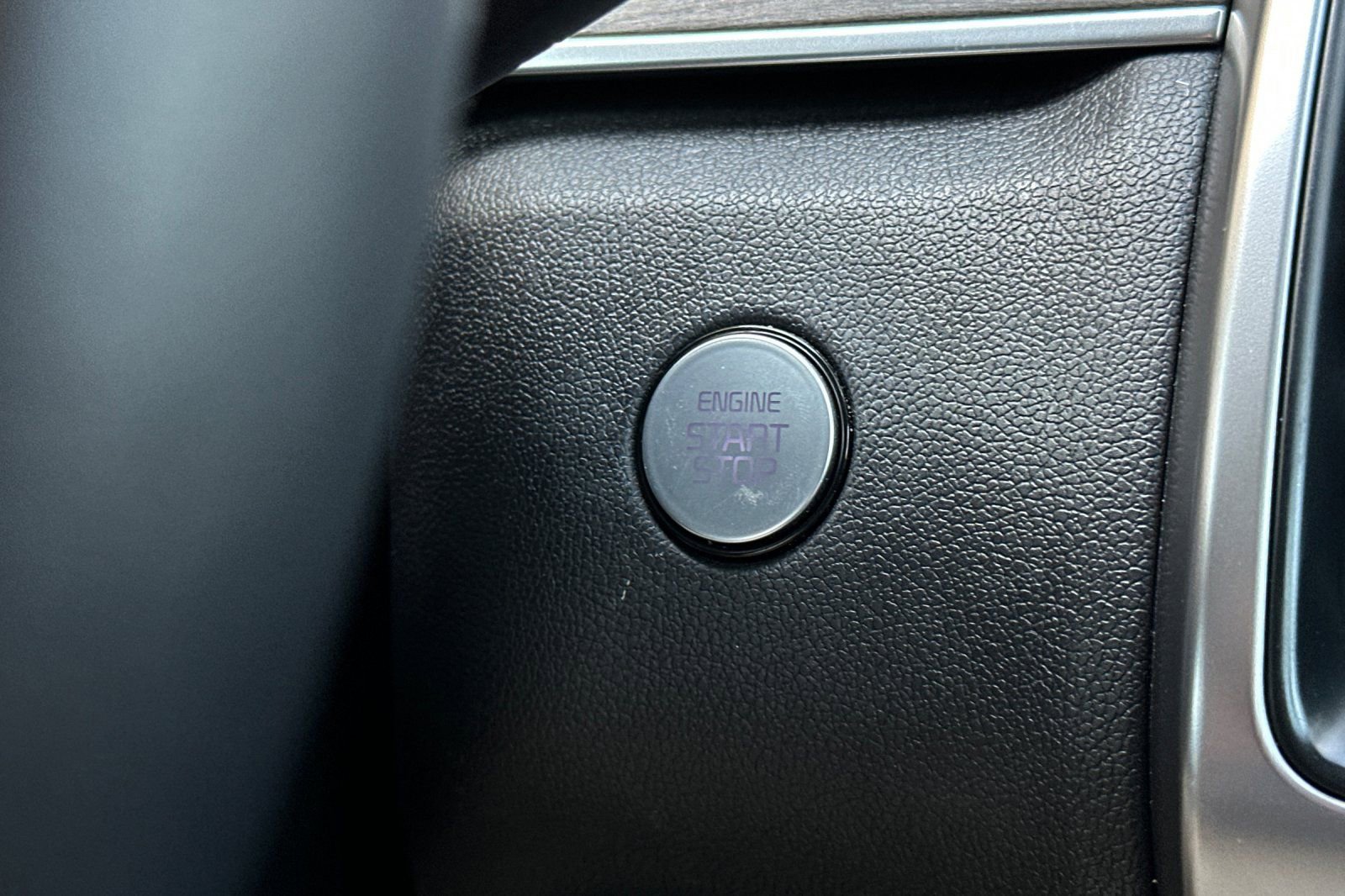 Used 2022 Kia Sorento S image 23