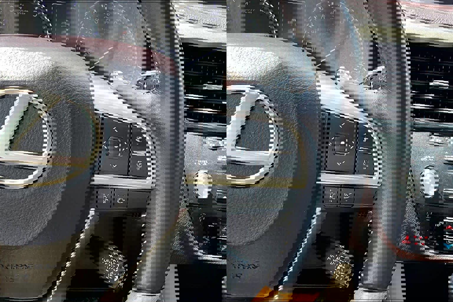 Used 2020 Lexus RX 350L FWD w/ Premium Package image 22