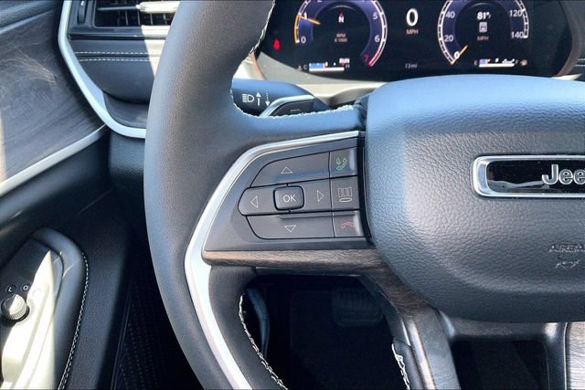 New 2026 Jeep Grand Cherokee L 4WD image 18