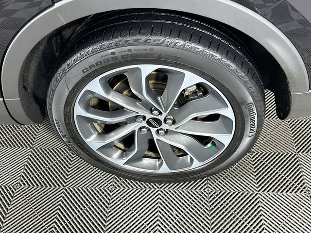 Used 2022 Lincoln Nautilus Reserve w/ Equipment Group 201A image 36