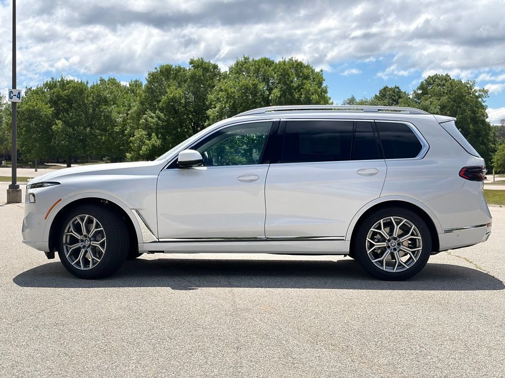 New 2027 BMW X7 xDrive40i AWD/4WD image 3