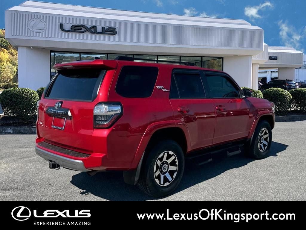 Used 2020 Toyota 4Runner TRD Off-Road Premium w/ Moonroof Package AWD/4WD image 5