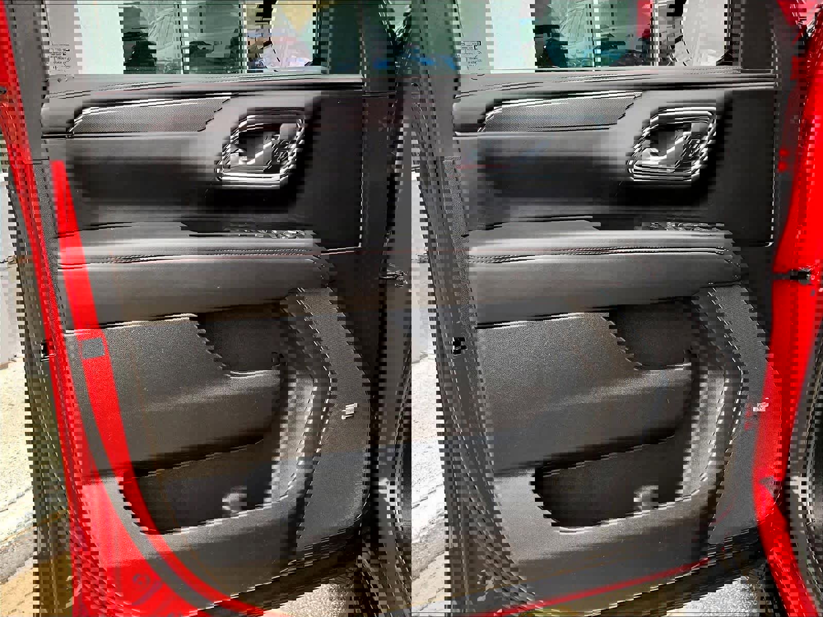 Used 2023 Chevrolet Tahoe RST w/ Luxury Package image 9