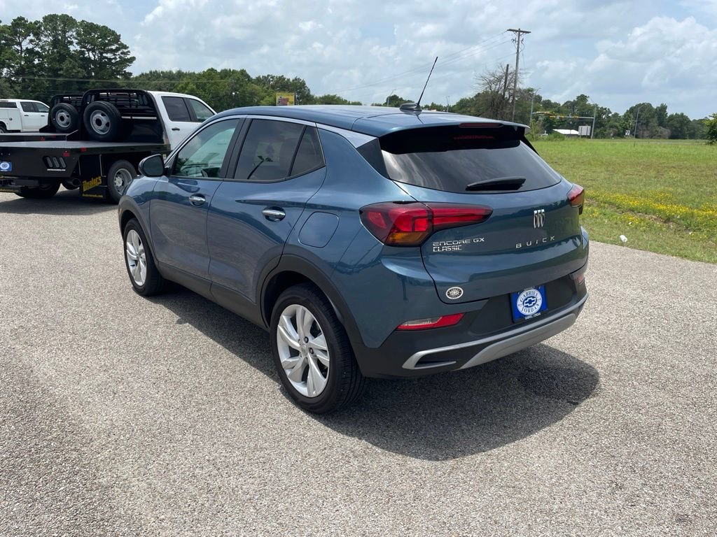 Used 2026 Buick Encore GX Preferred w/ Comfort Package FWD image 3