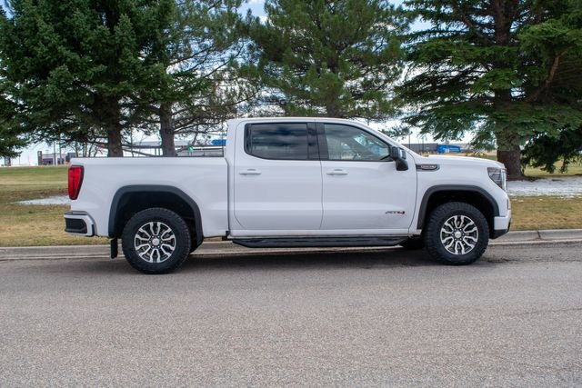 Used 2023 GMC Sierra 1500 AT4 image 7