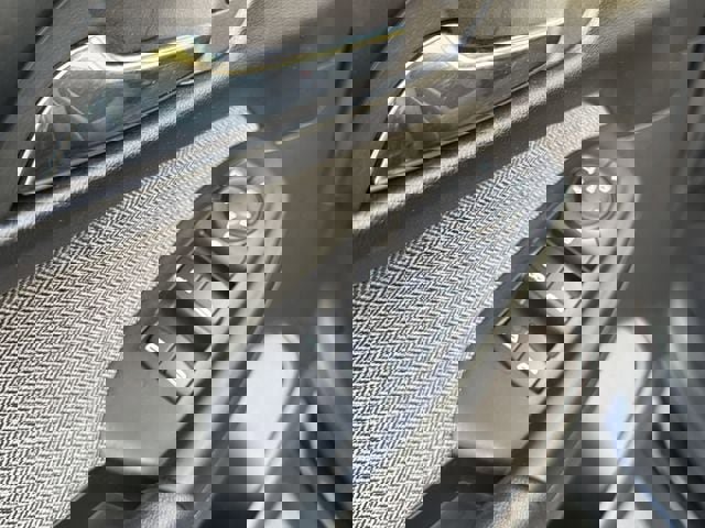 Used 2024 Chevrolet TrailBlazer LT FWD image 21