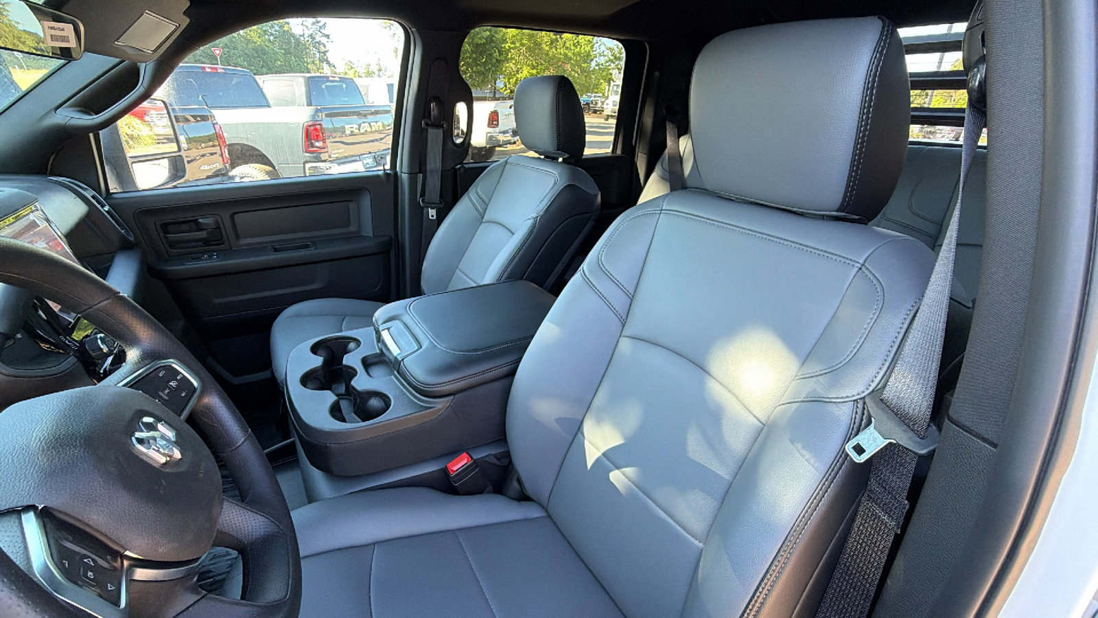 New 2026 RAM 3500 Tradesman w/ Chrome Appearance Group A AWD/4WD image 17