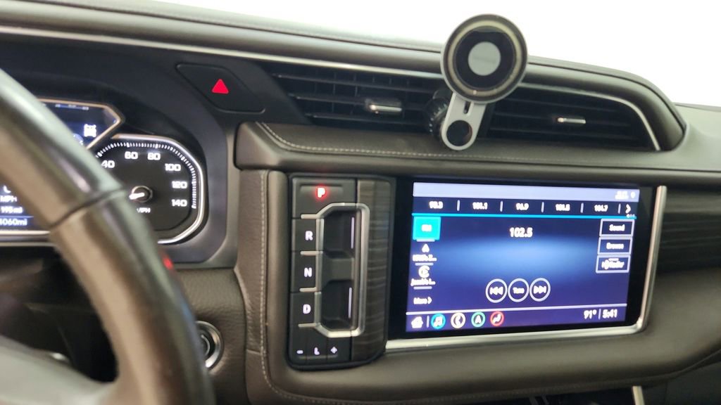 Used 2021 GMC Yukon Denali w/ Denali Ultimate Package image 19