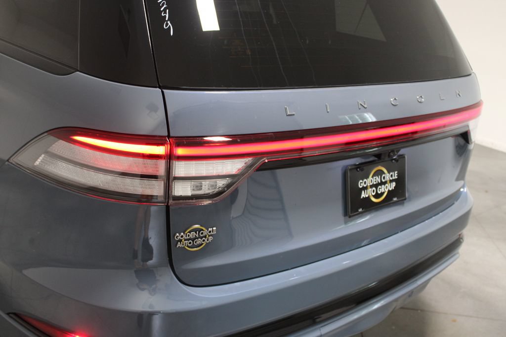 New 2026 Lincoln Aviator 2WD w/ Jet Appearance Package image 59
