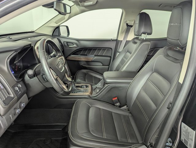 Used 2022 GMC Canyon Denali w/ Denali Black Edition Package image 14