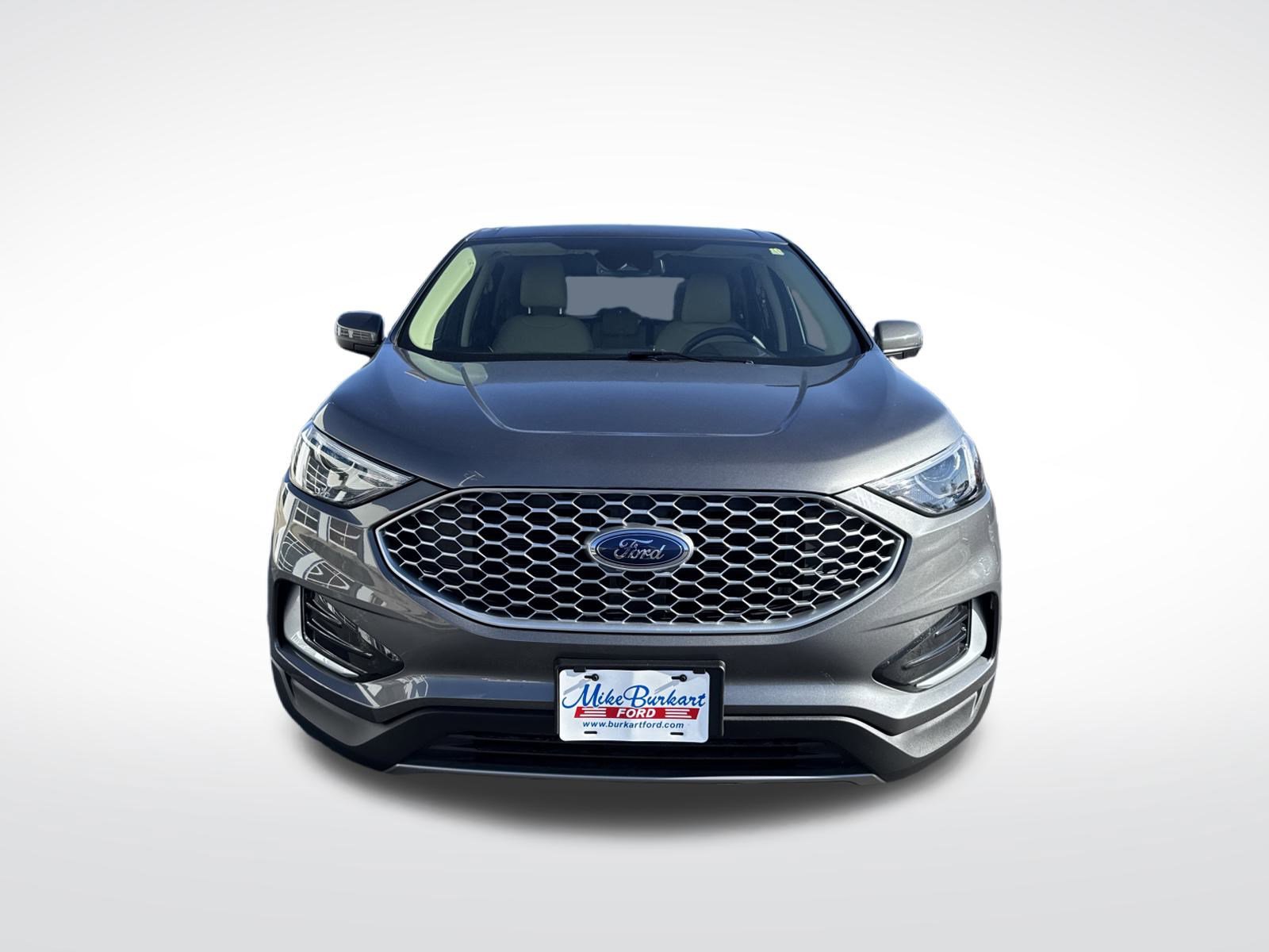 Used 2024 Ford Edge SEL image 3