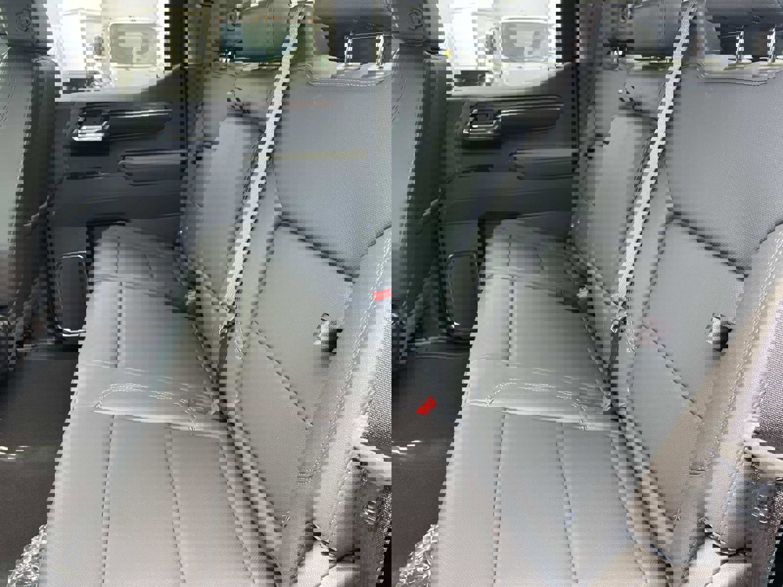 New 2026 GMC Sierra 1500 SLT w/ SLT Premium Package image 25