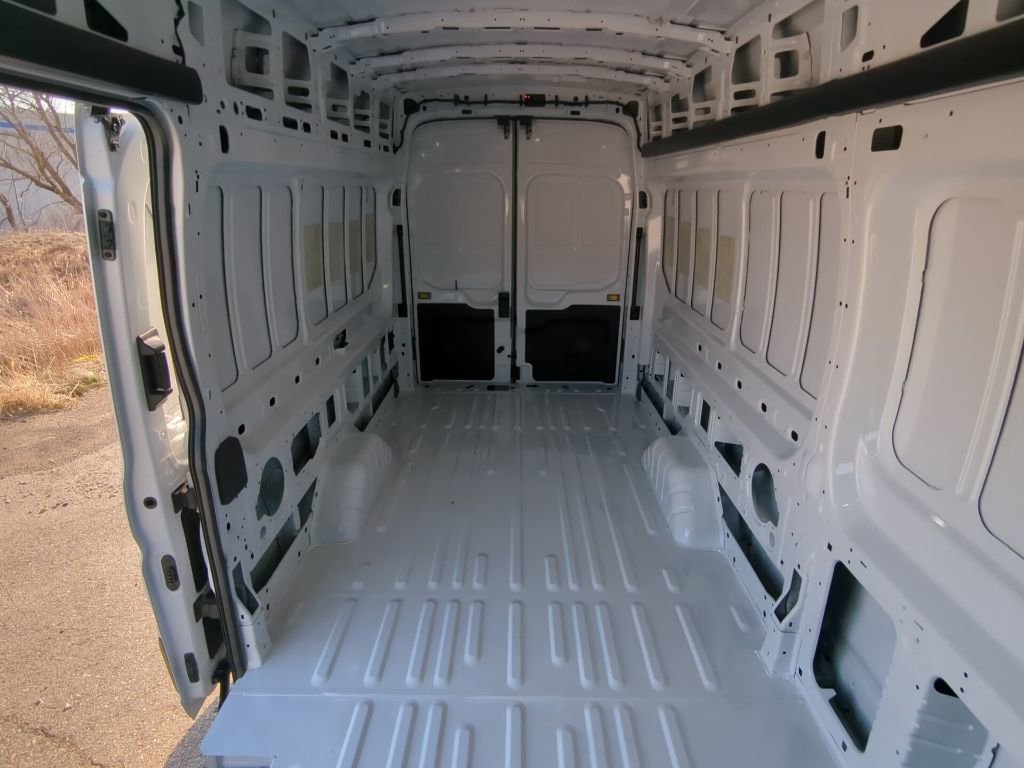 New 2026 Ford Transit 350 148 High Roof Extended RWD image 13
