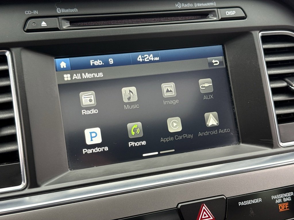 Used 2017 Hyundai Sonata Limited w/ Cargo Package image 5