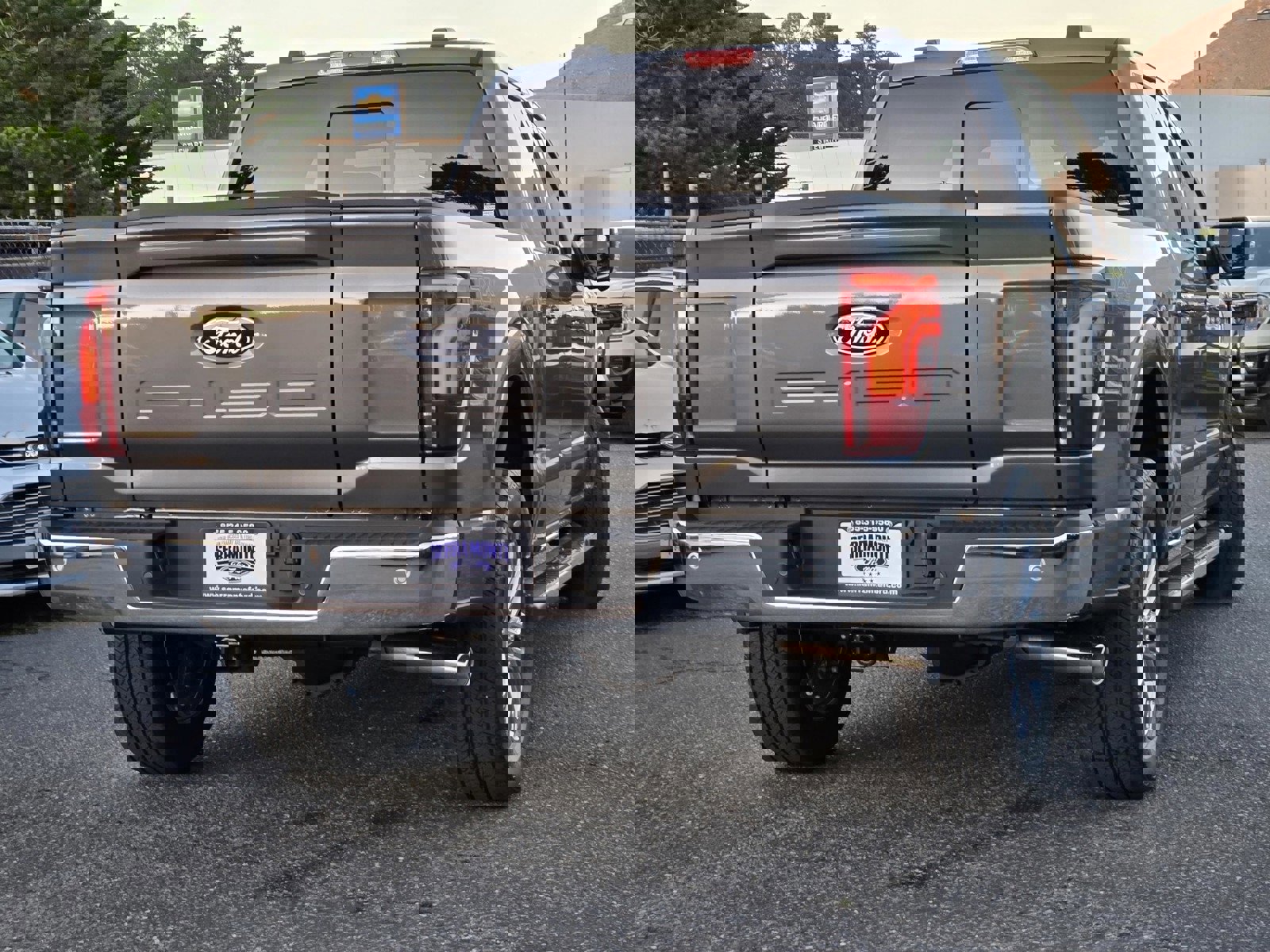 New 2025 Ford F150 Lariat w/ Equipment Group 502A High image 5