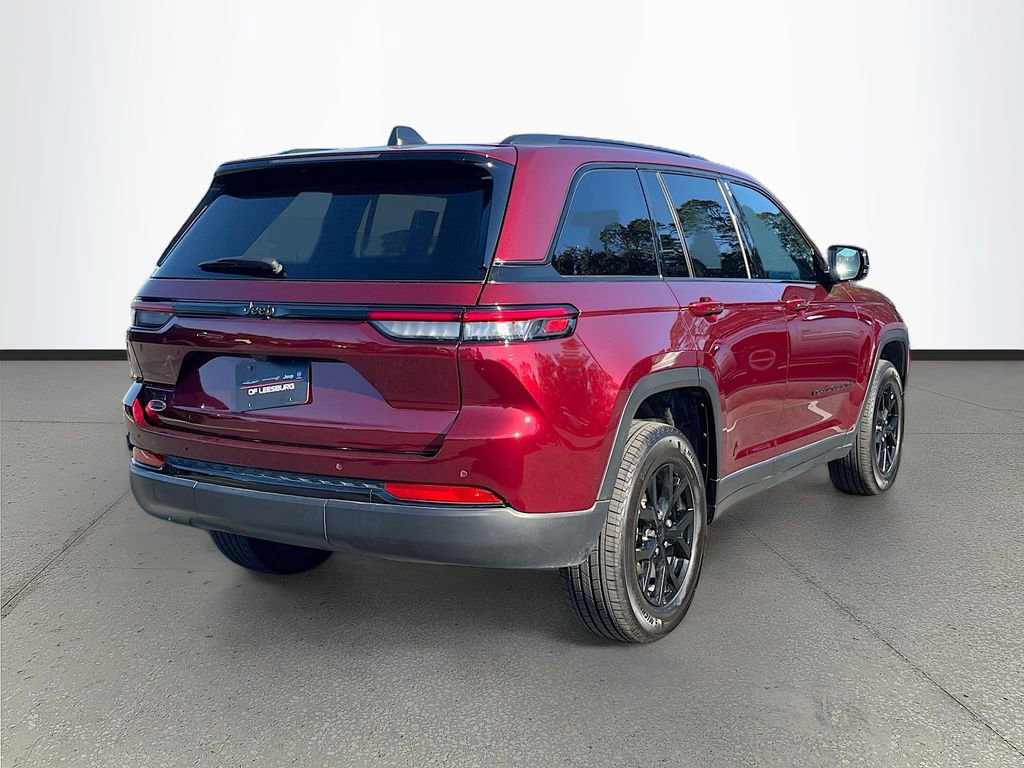 Certified 2025 Jeep Grand Cherokee Altitude image 7