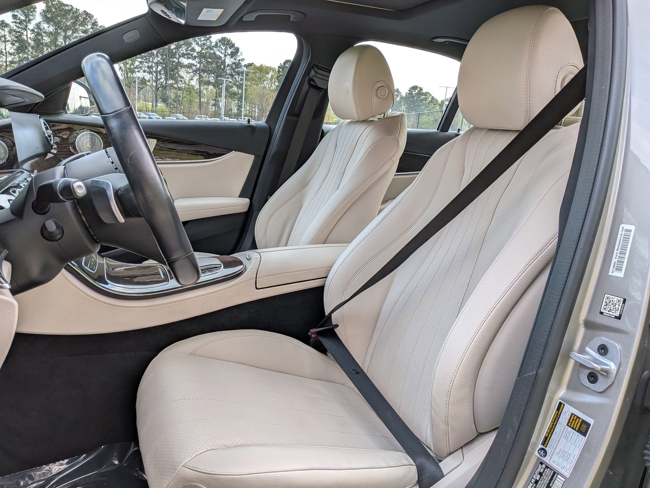 Used 2021 Mercedes-Benz E 350 Sedan image 17