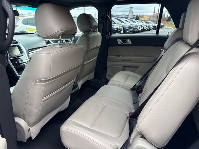 Used 2015 Ford F150 Lariat image 10