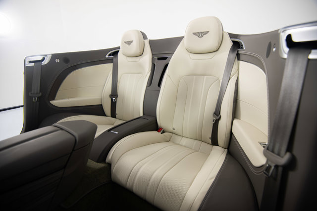 Used 2023 Bentley Continental GT S image 18
