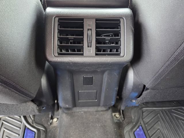 Used 2019 Mitsubishi Outlander SE image 18