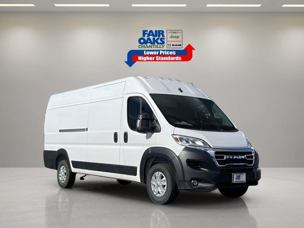 New 2025 RAM ProMaster 3500 w/ Quick Order Package 22G SLT