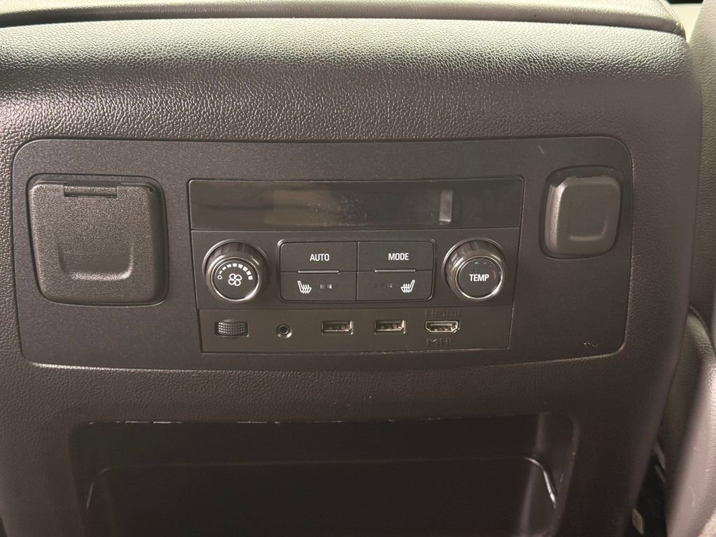 Used 2019 Chevrolet Tahoe LT image 17