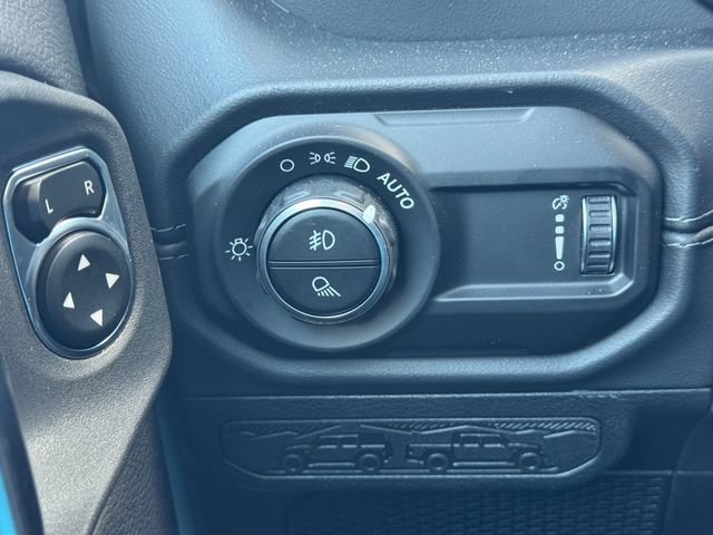 New 2026 Jeep Gladiator Sport AWD/4WD image 23