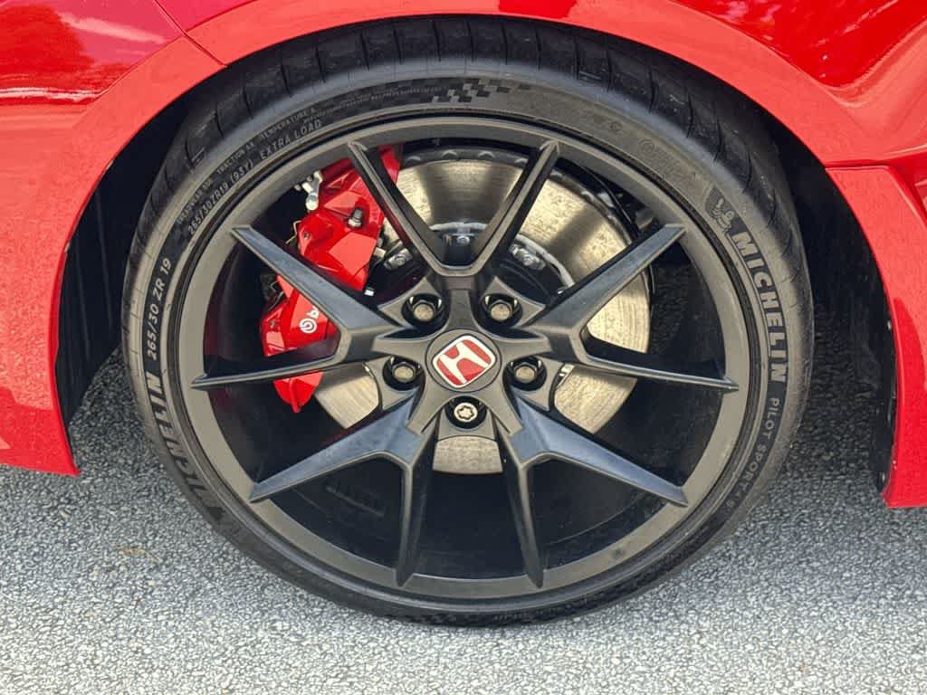 Used 2025 Honda Civic Type R image 11
