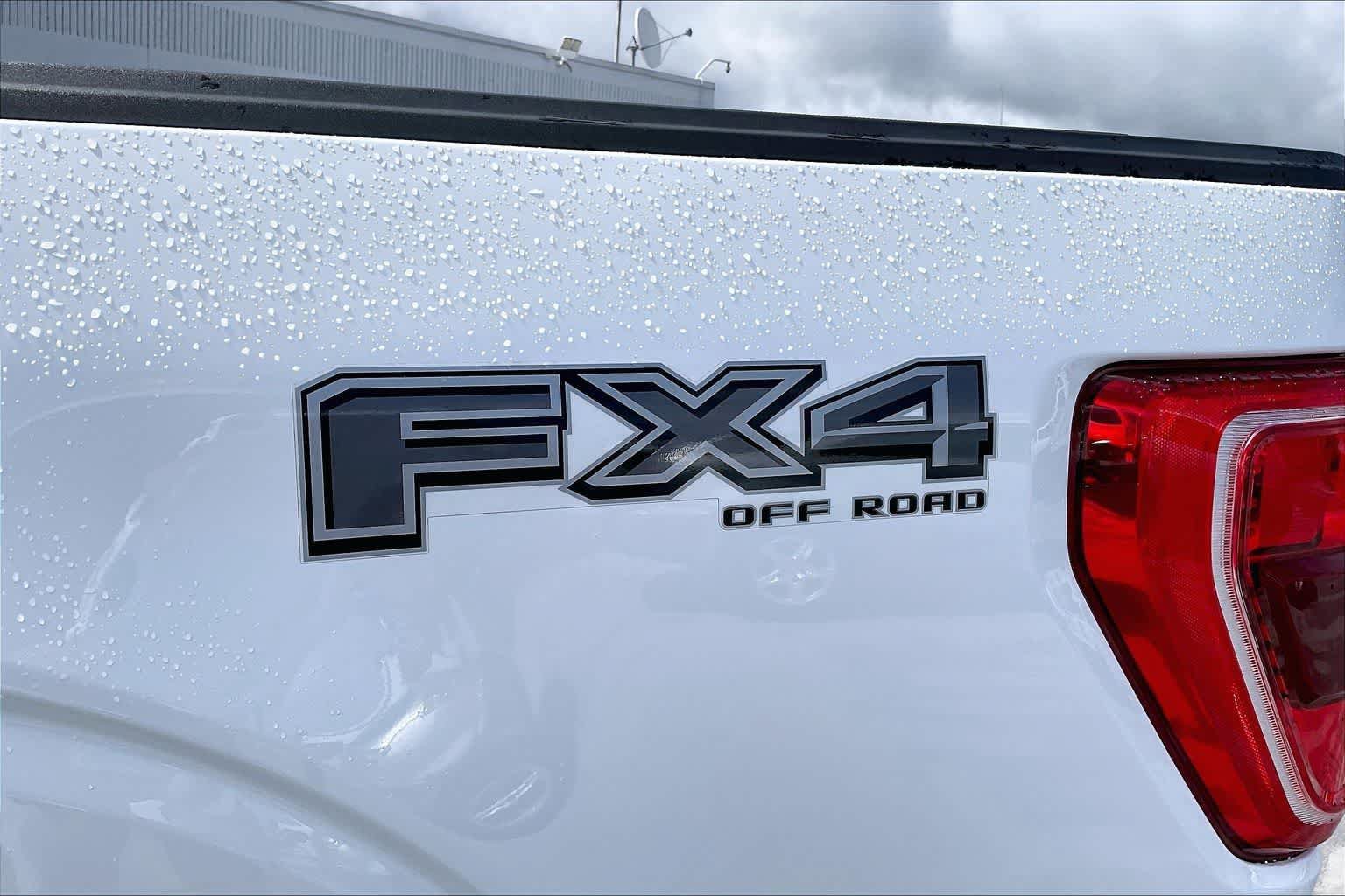 Used 2022 Ford F150 XLT w/ Equipment Group 302A High AWD/4WD image 7