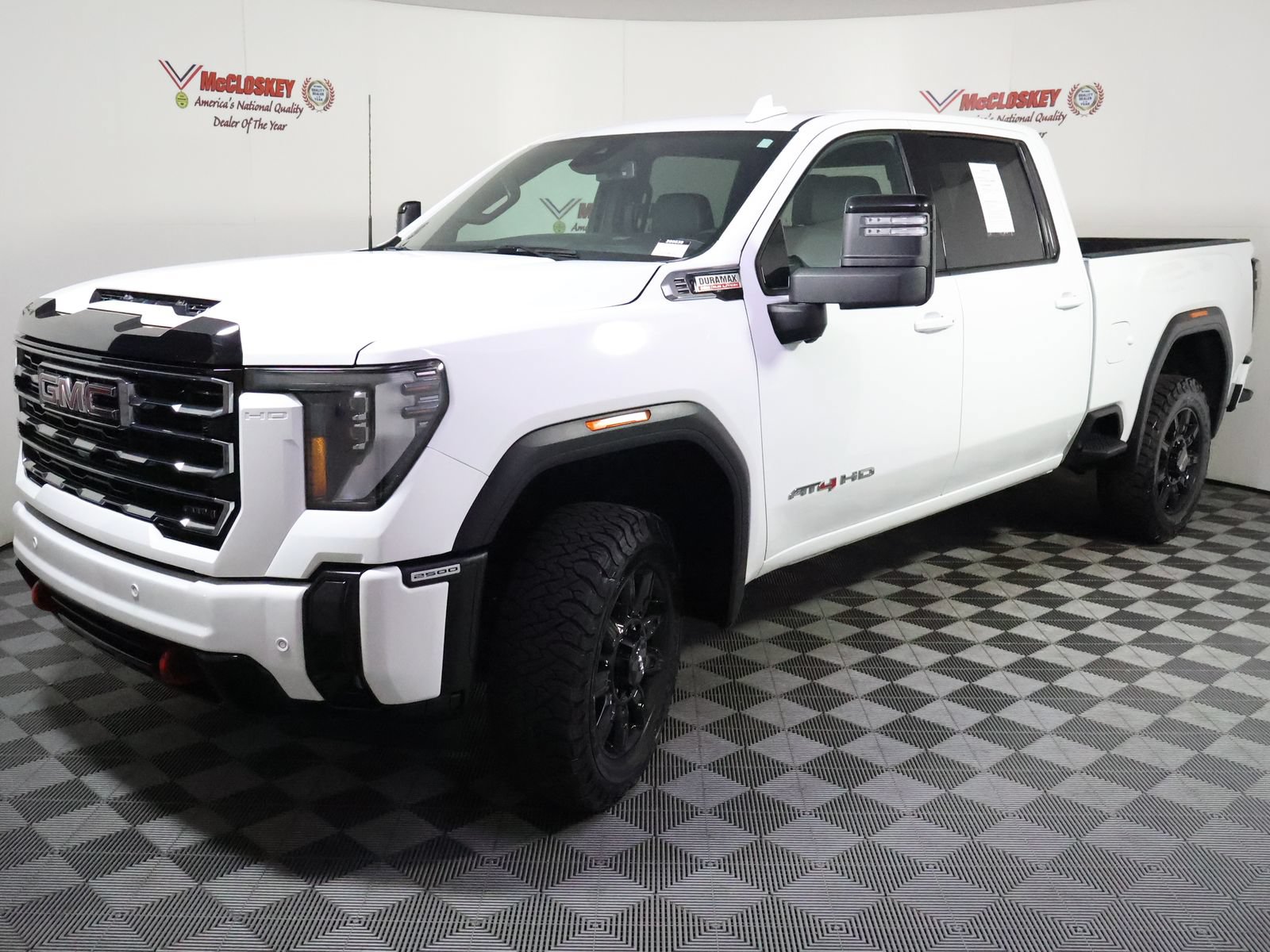 Used 2025 GMC Sierra 2500 AT4 AWD/4WD image 22