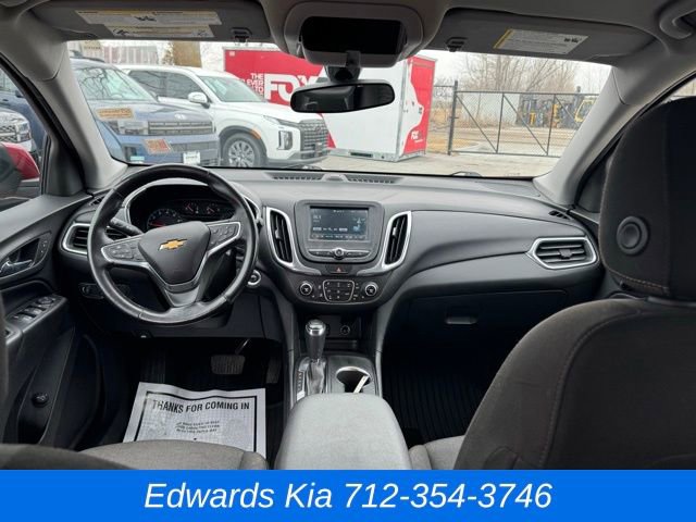 Used 2018 Chevrolet Equinox LT image 16