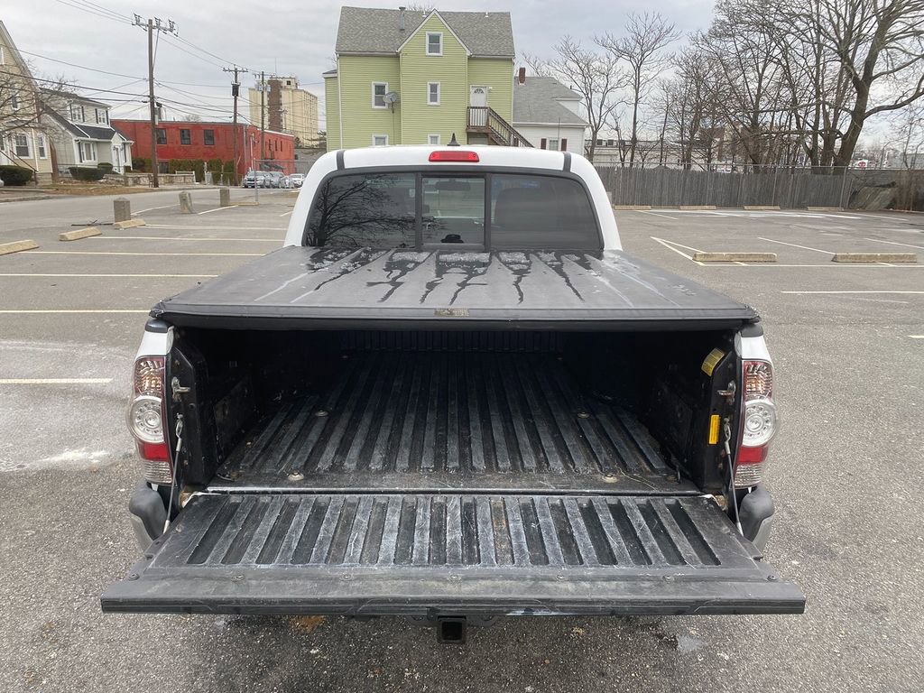 Used 2014 Toyota Tacoma 4x4 Double Cab w/ SR5 Package image 24