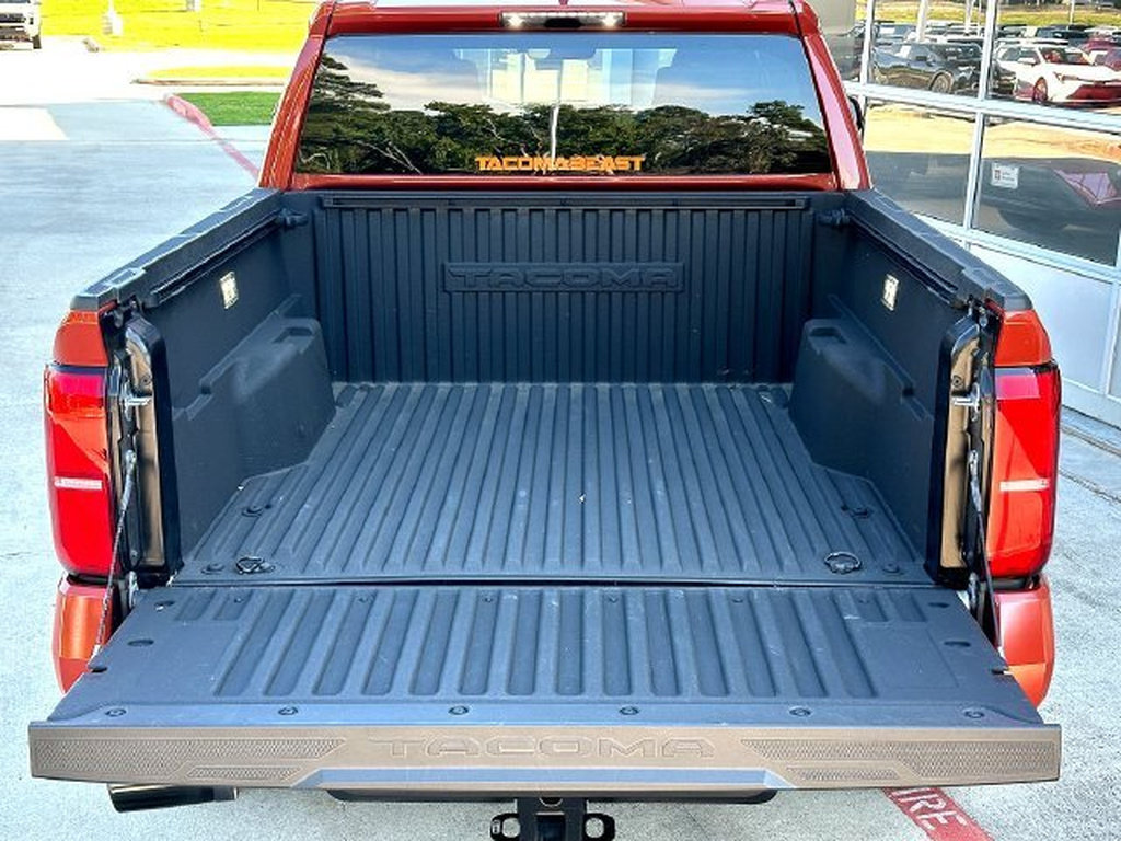 Certified 2025 Toyota Tacoma TRD Sport AWD/4WD image 30